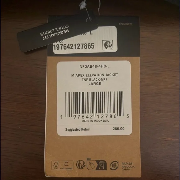 The North Face Men's Black Performance Jacket - Picture 7 of 7